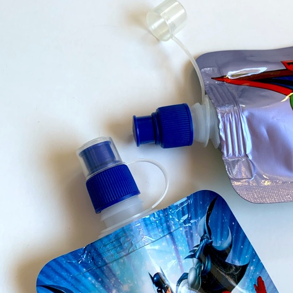 NWOT Kids Drink Pouch Bundle of 4 Travel On-the-Go - Picture 10 of 11